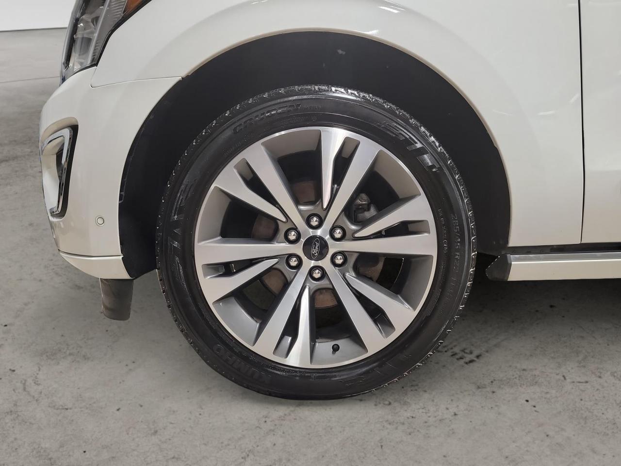 2021 Ford Expedition Platinum 4dr 4x4 Photo