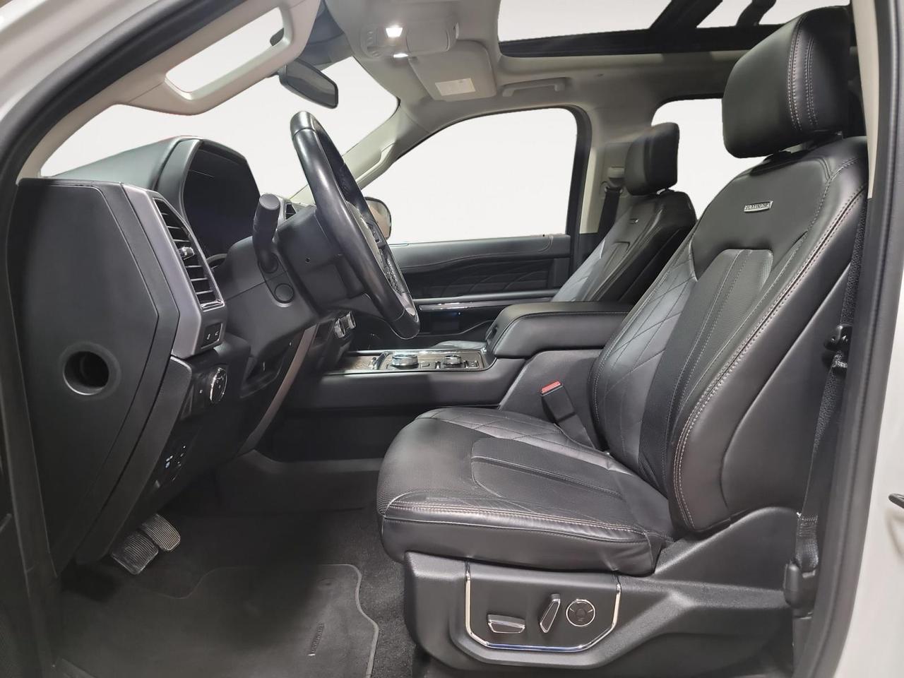 2021 Ford Expedition Platinum 4dr 4x4 Photo