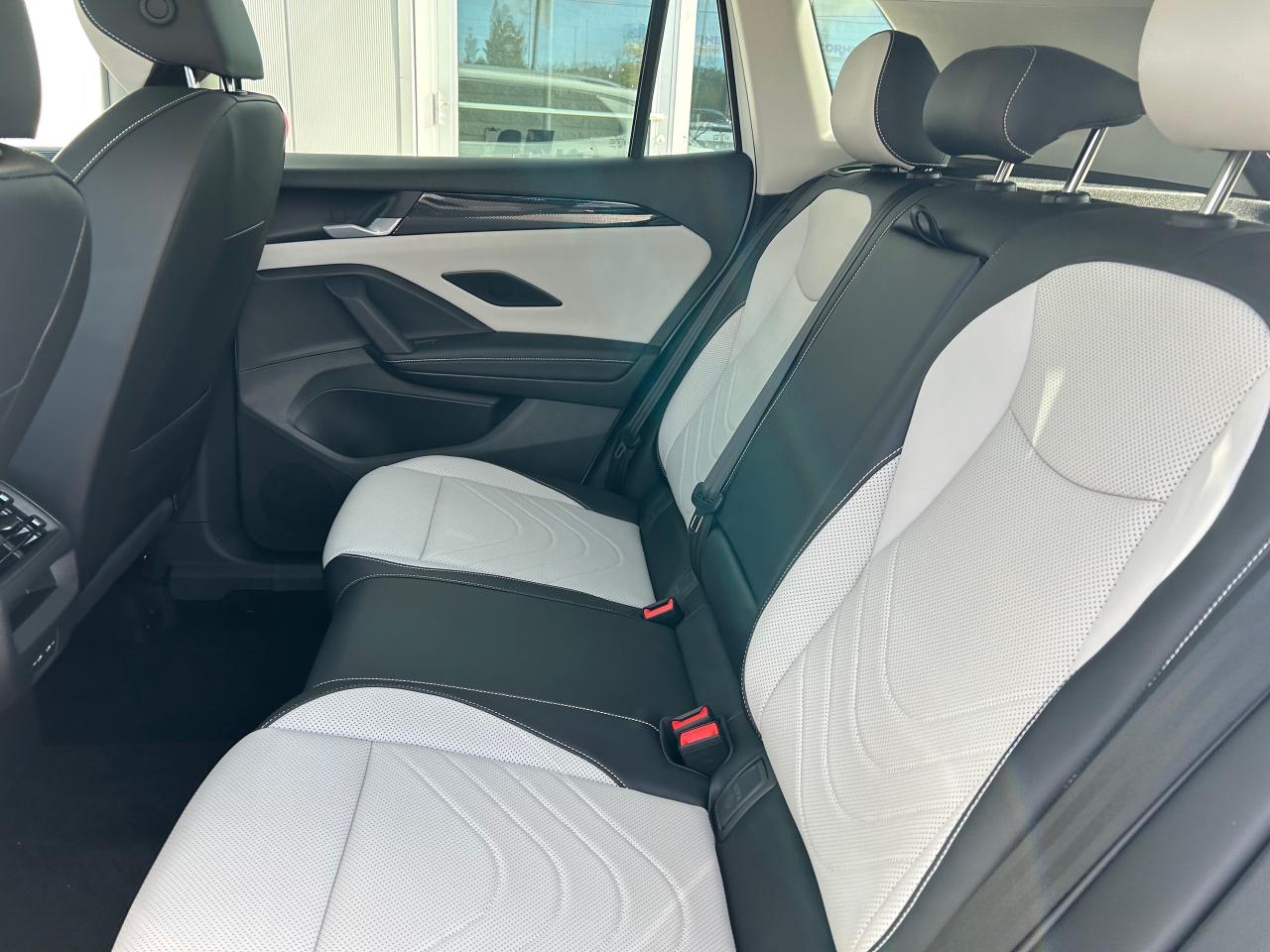 2026 Volkswagen Tiguan Comfortline 4dr All-wheel Drive 4MOTION Photo