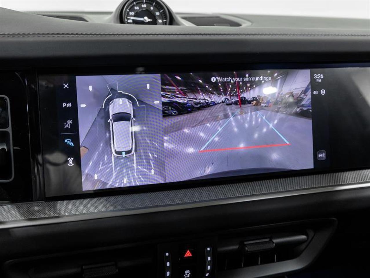 2025 Porsche Cayenne  Photo