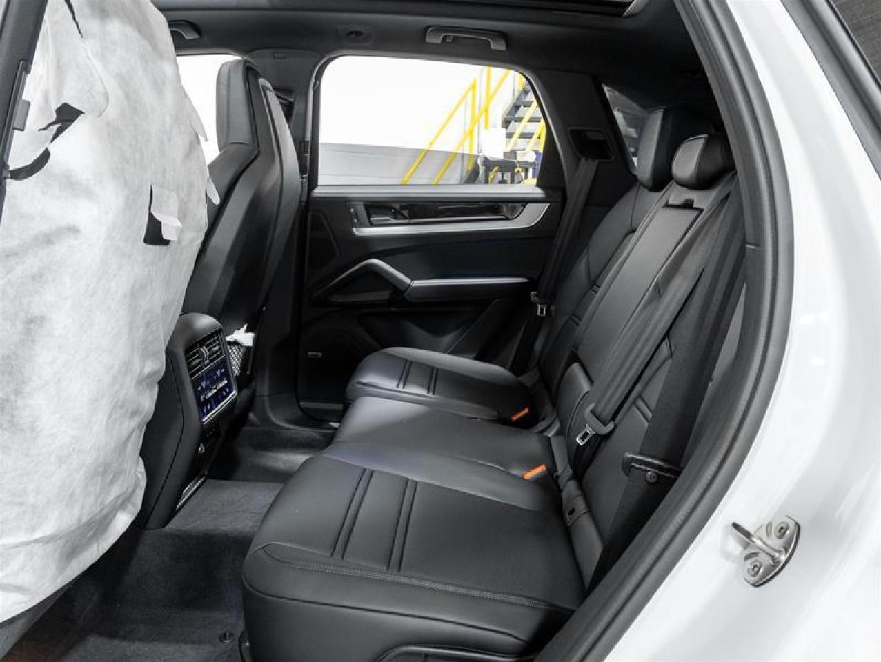 2025 Porsche Cayenne  Photo