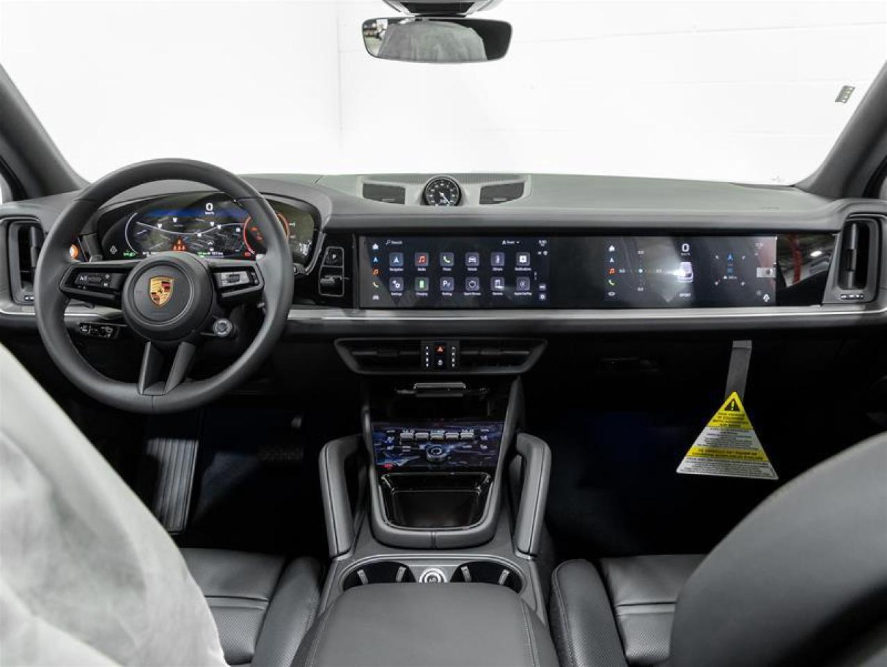 2025 Porsche Cayenne  Photo