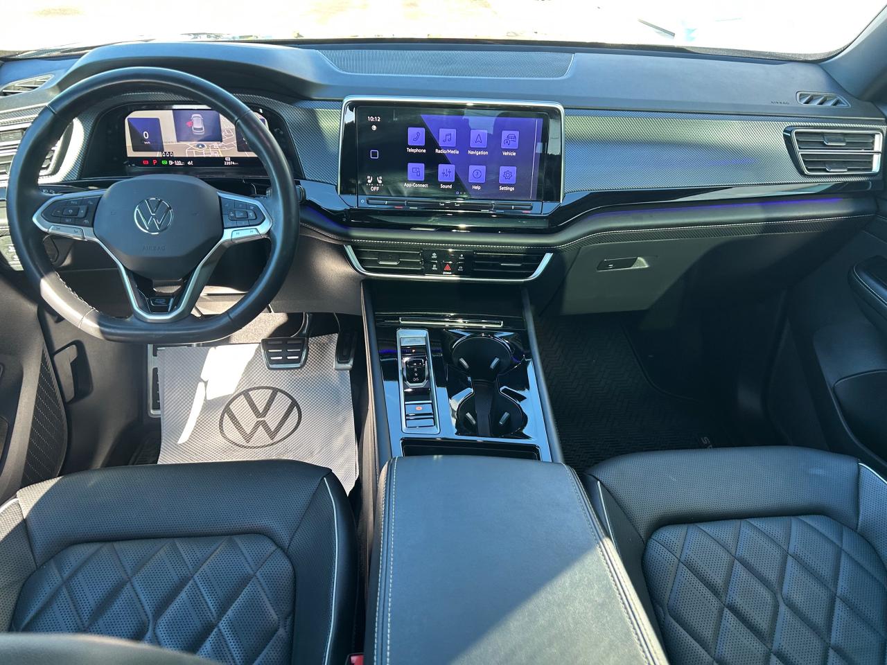 2024 Volkswagen Atlas Cross Sport 2.0 TSI Execline 4dr All-Wheel Drive 4MOTION Photo