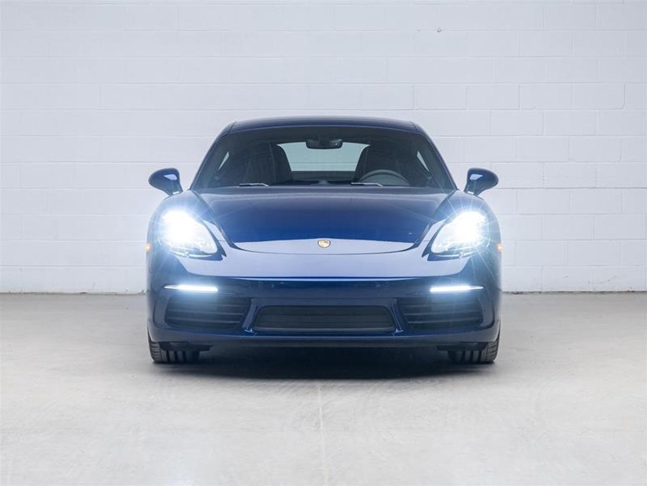 2025 Porsche 718 Cayman  Photo