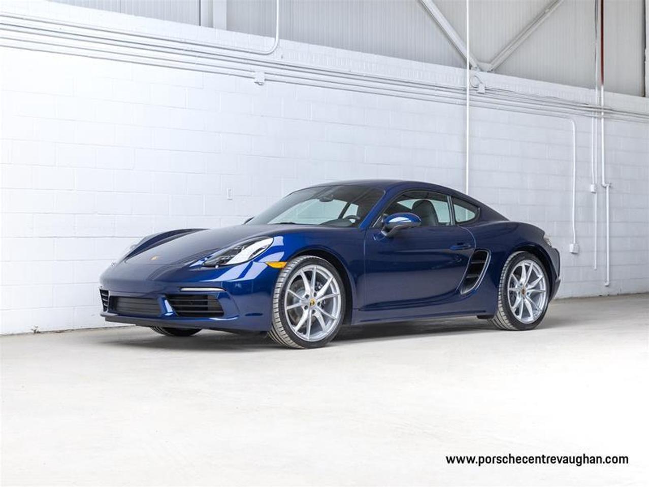 2025 Porsche 718 Cayman  Photo