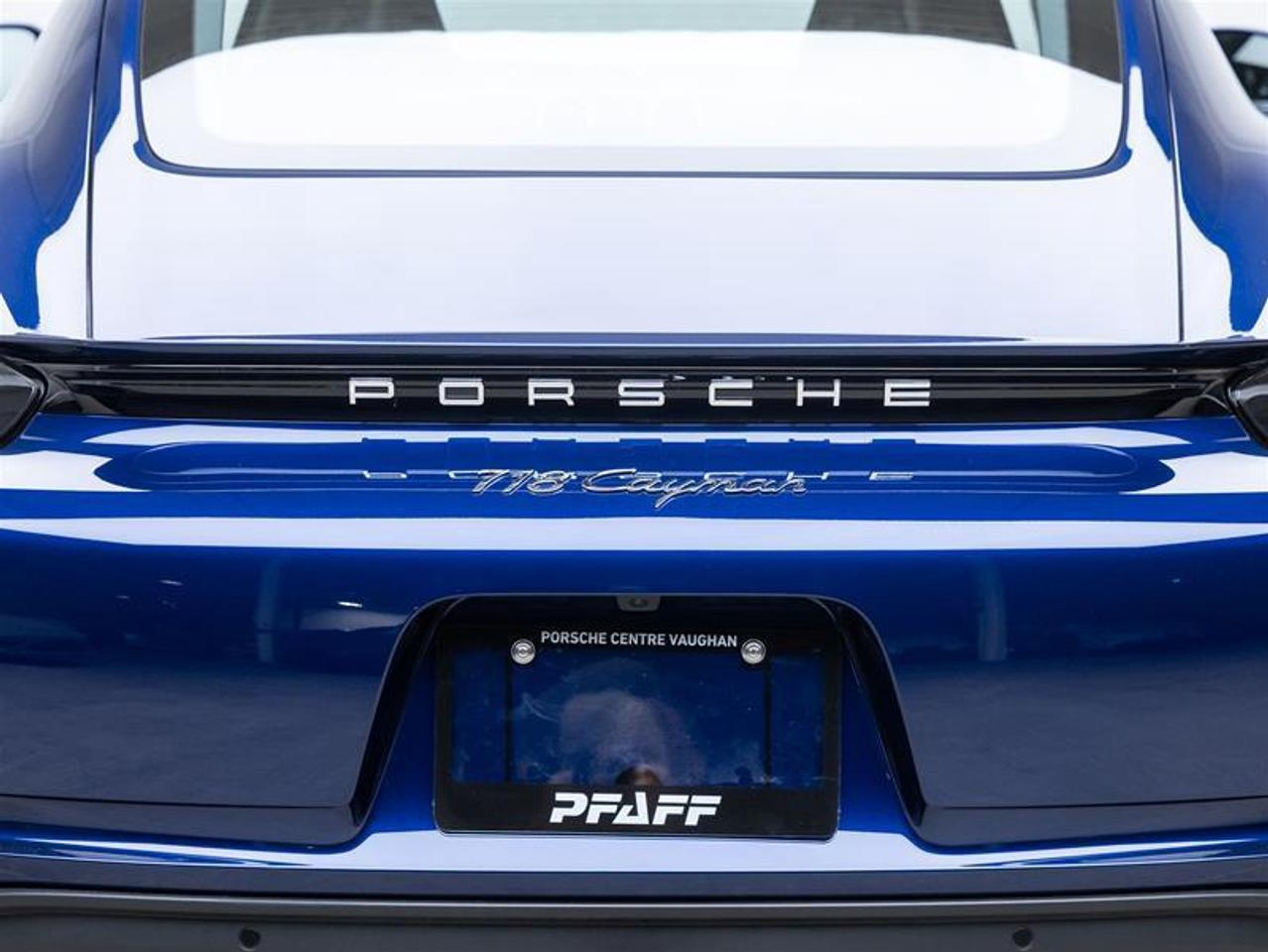 2025 Porsche 718 Cayman  Photo