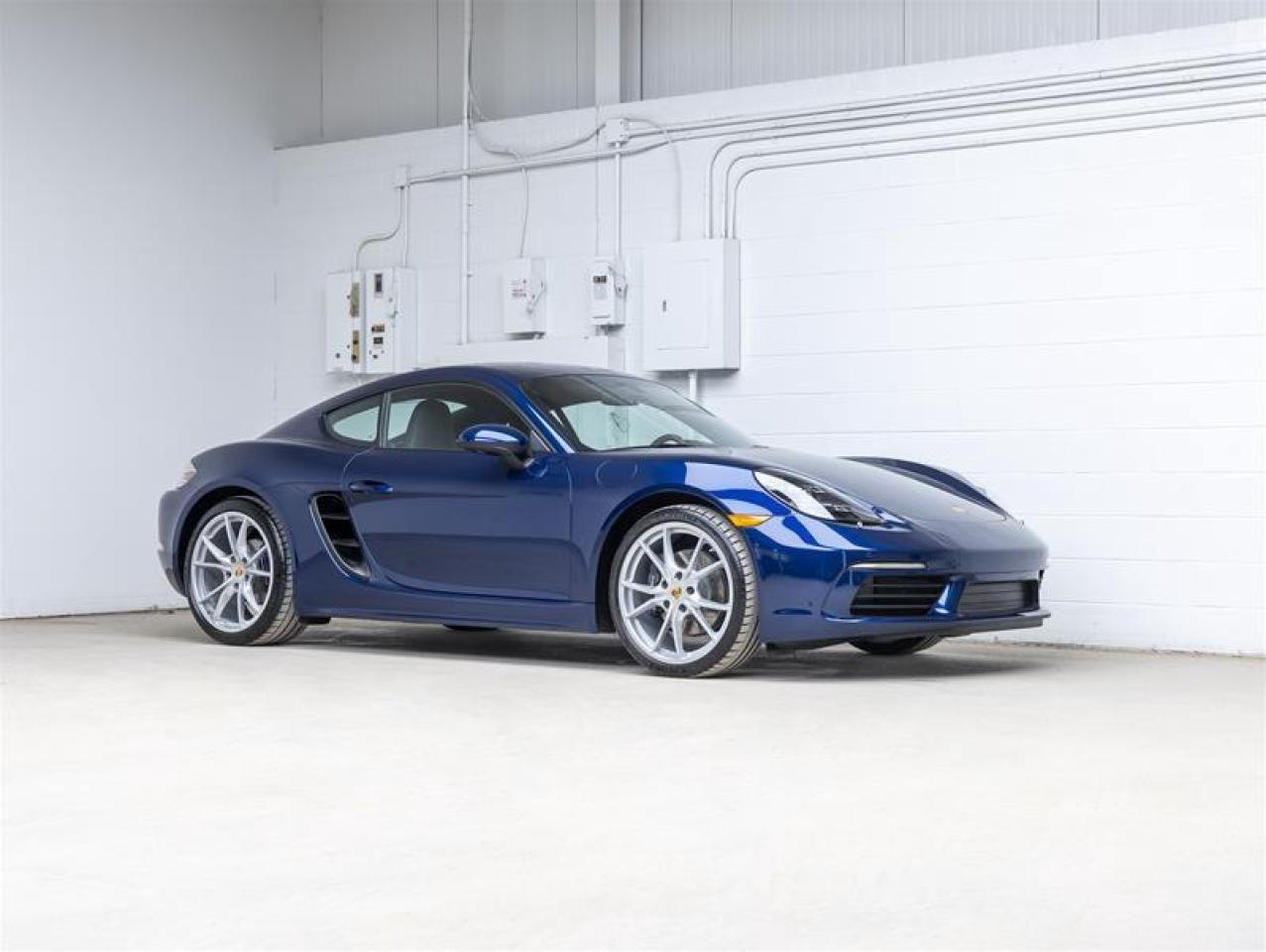 2025 Porsche 718 Cayman  Photo