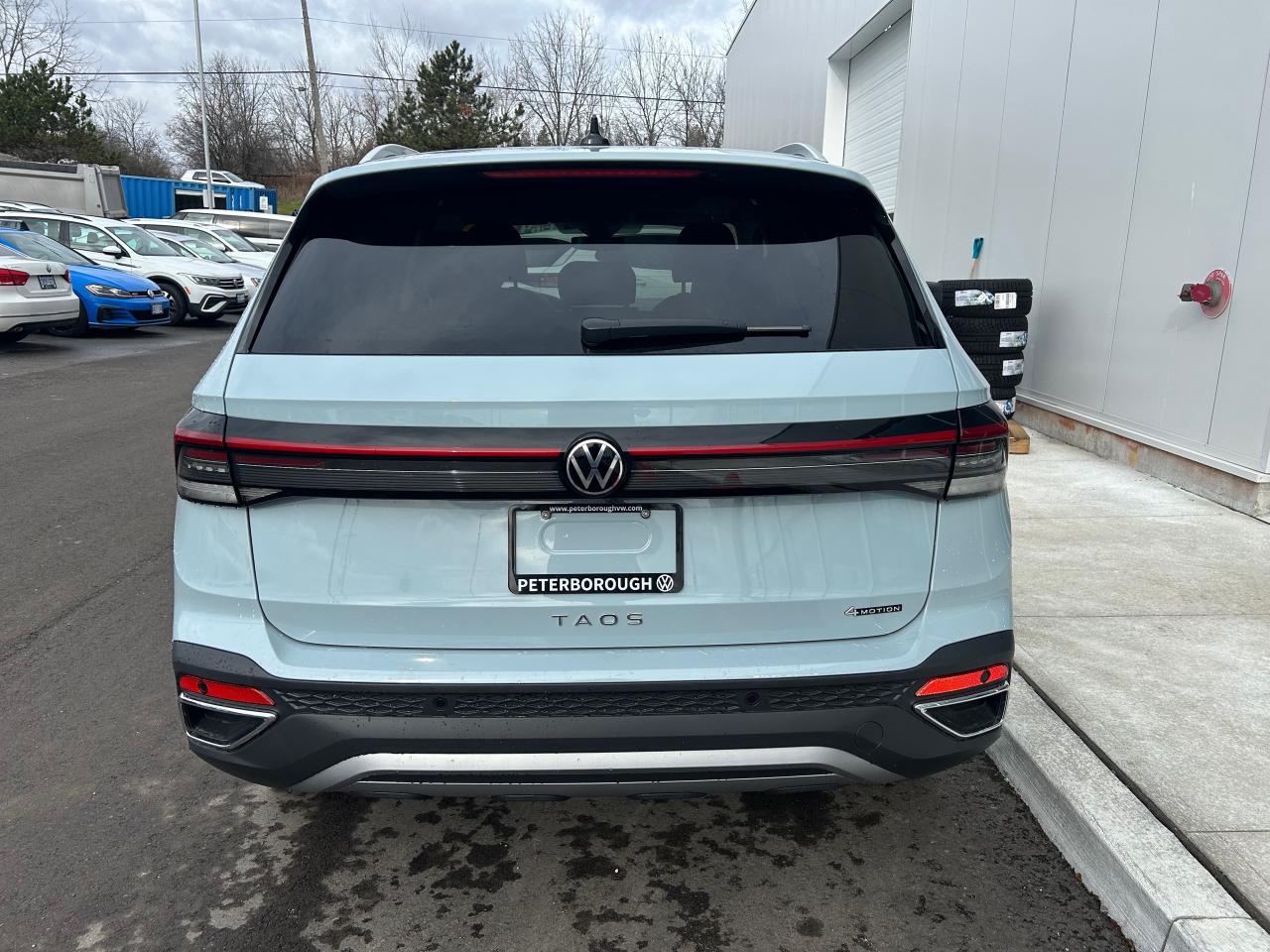 2026 Volkswagen Taos Highline 4dr All-Wheel Drive 4MOTION Photo3