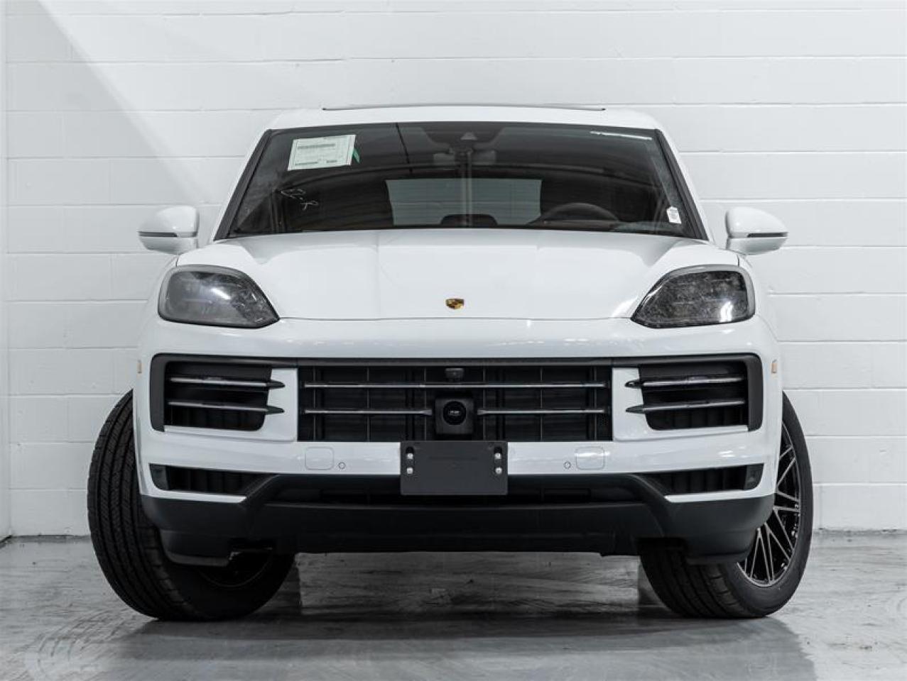 2025 Porsche Cayenne  Photo