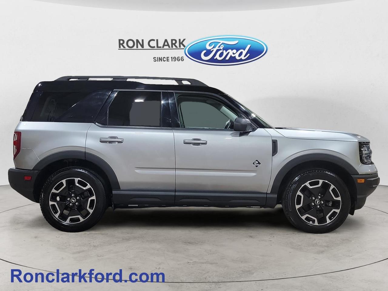 2022 Ford Bronco Sport Outer Banks 4dr 4x4 Photo