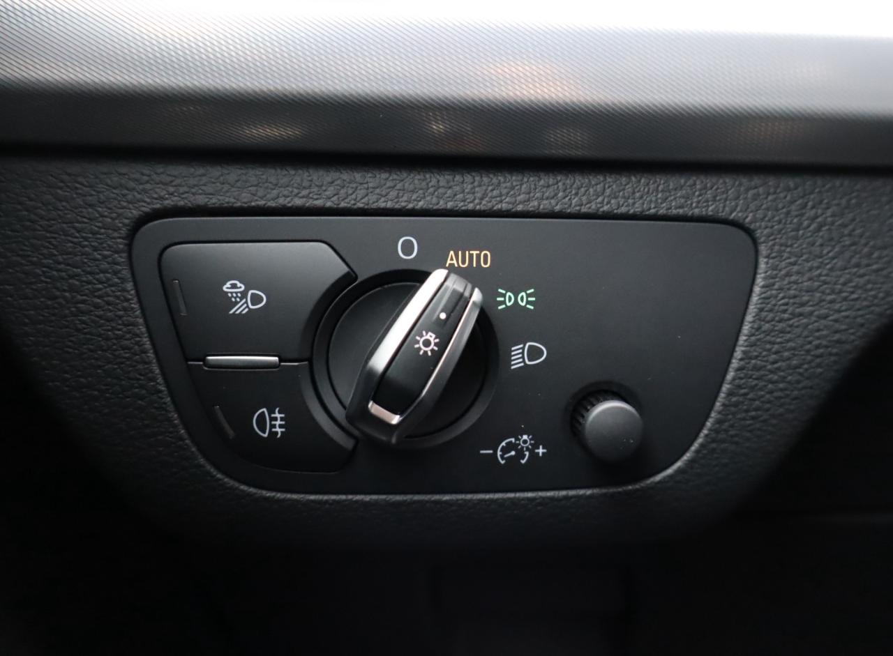 2024 Audi Q5 45 Progressiv 4dr All-Wheel Drive quattro Sport Utility Photo