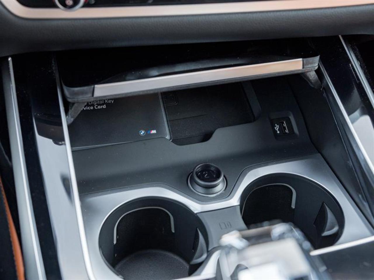 2026 BMW ALPINA XB7 Base 4dr All-Wheel Drive Sports Activity Vehicle Photo