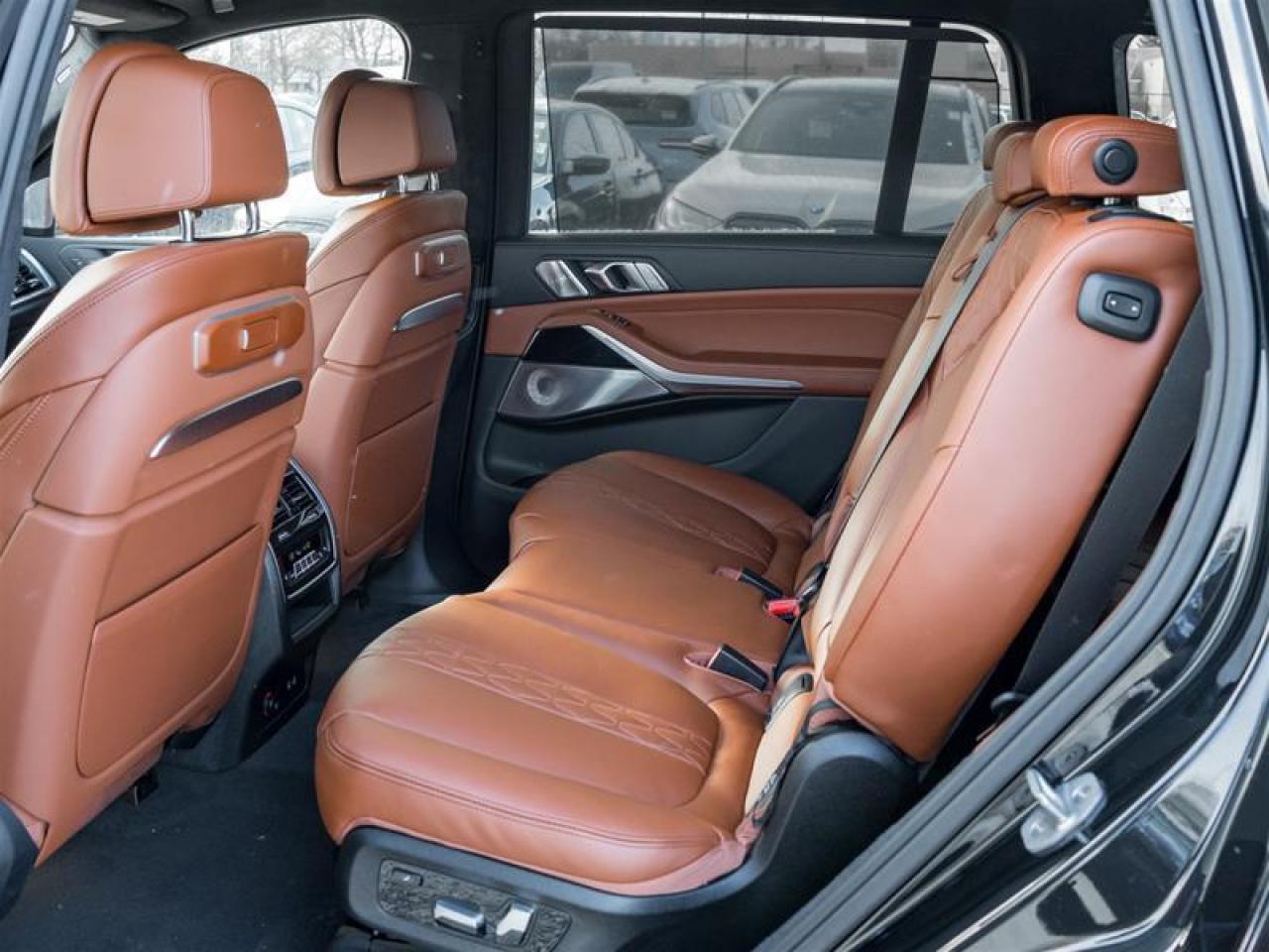 2026 BMW ALPINA XB7 Base 4dr All-Wheel Drive Sports Activity Vehicle Photo