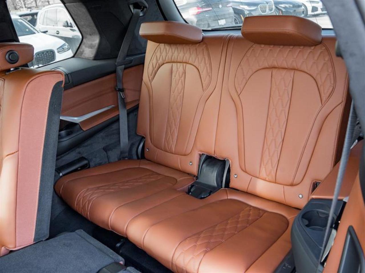 2026 BMW ALPINA XB7 Base 4dr All-Wheel Drive Sports Activity Vehicle Photo