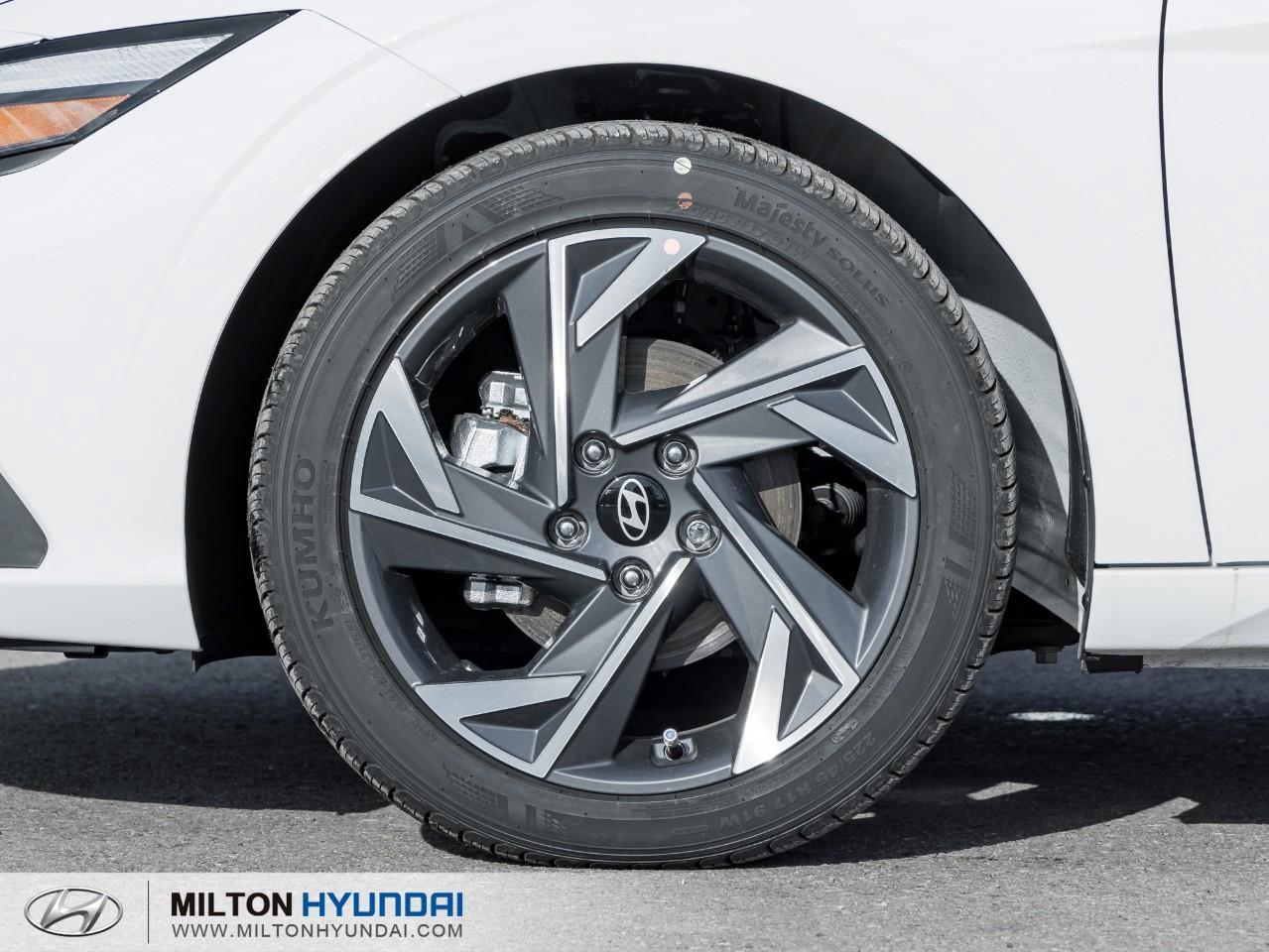 2026 Hyundai Elantra PREFERRED 4DR SEDAN Photo3