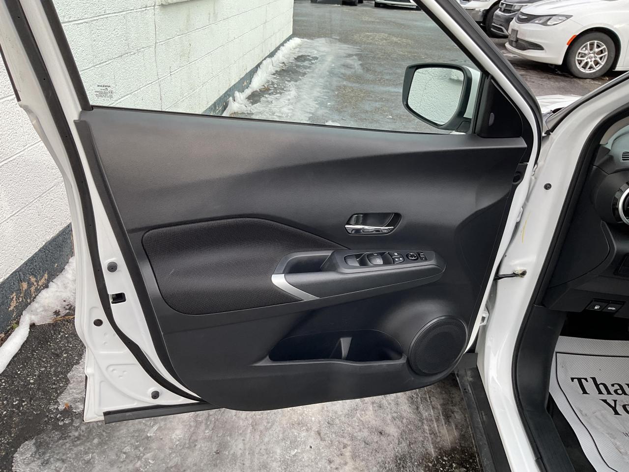 2024 Nissan Kicks SV 4dr Front-Wheel Drive Photo