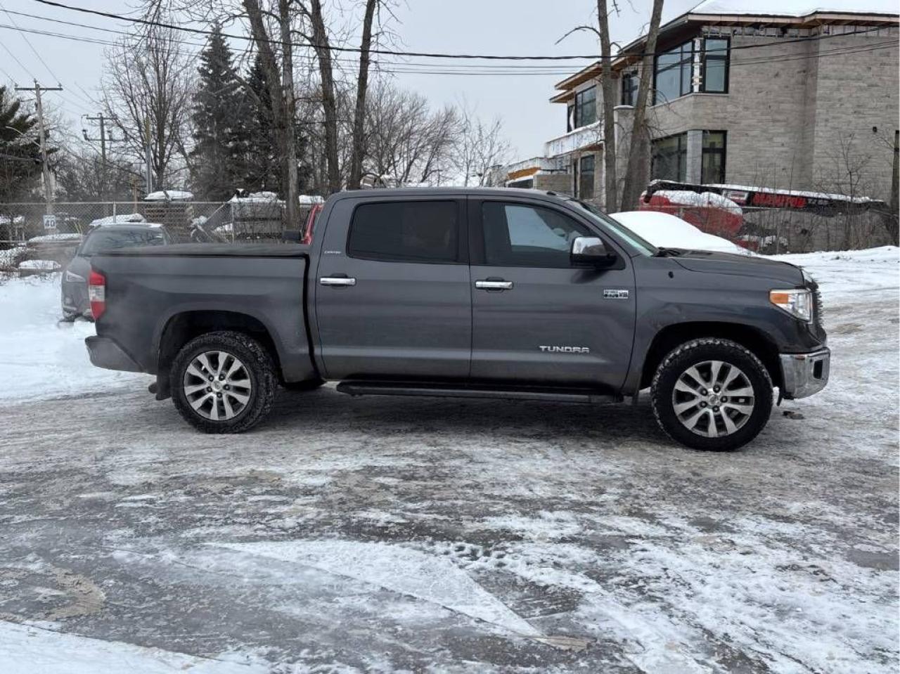 2014 Toyota Tundra 4WD Crewmax 146" 5.7L Limited - Photo #4