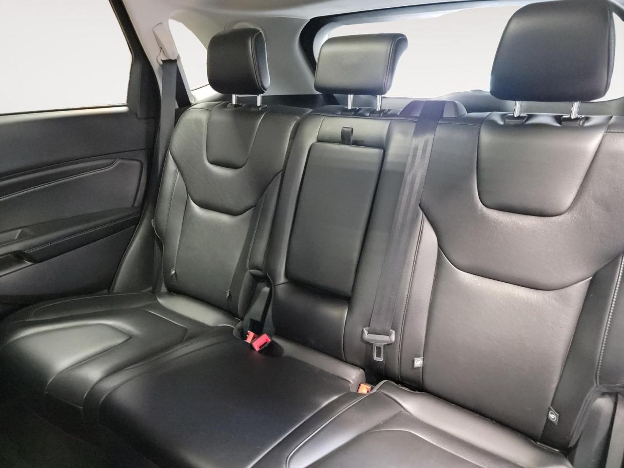 2021 Ford Edge TITANIUM 4DR ALL-WHEEL DRIVE Photo