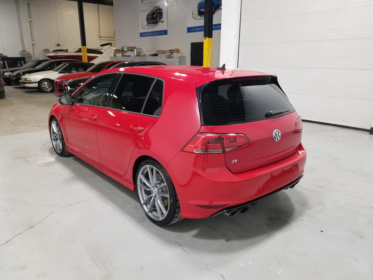 2017 Volkswagen Golf R 2.0 TSI (DSG) 4dr All-Wheel Drive 4MOTION Hatchback Photo