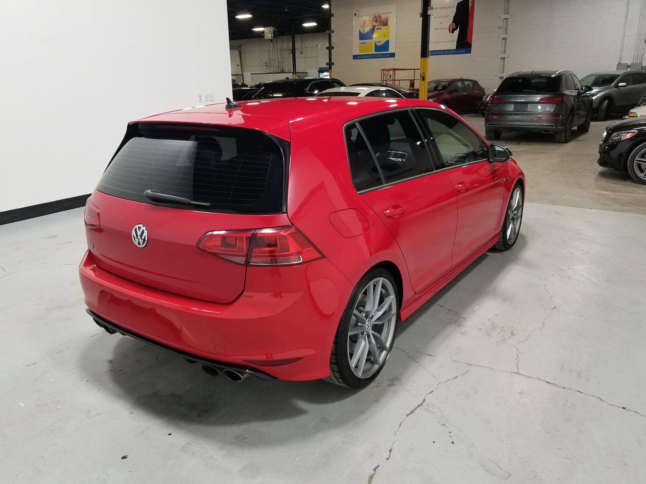 2017 Volkswagen Golf R 2.0 TSI (DSG) 4dr All-Wheel Drive 4MOTION Hatchback Photo