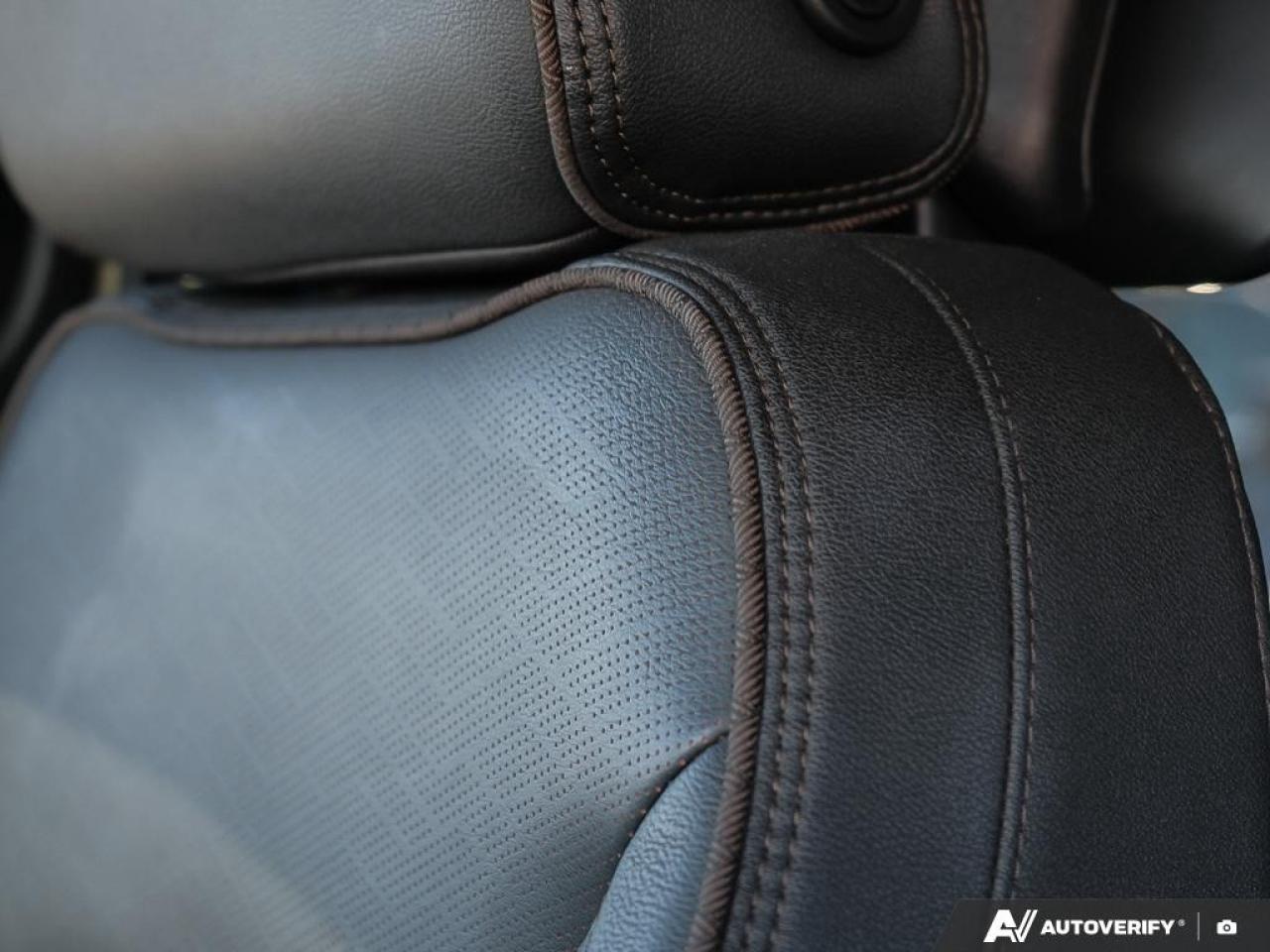 2023 Chevrolet Suburban 4WD 4dr High Country Photo