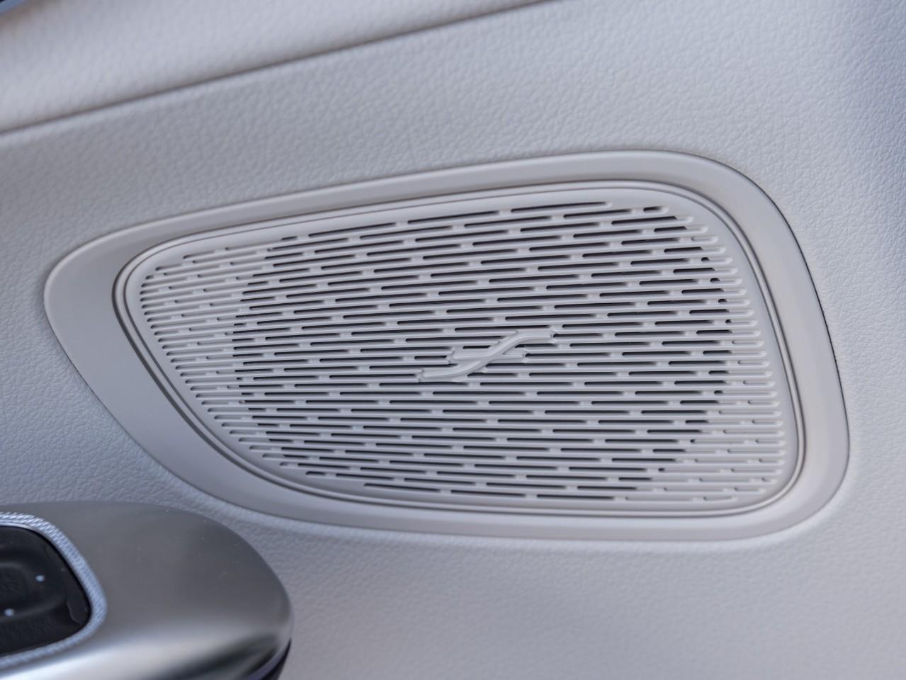 2025 Mercedes-Benz GLC 300 Base GLC 300 4dr All-Wheel Drive 4MATIC Photo