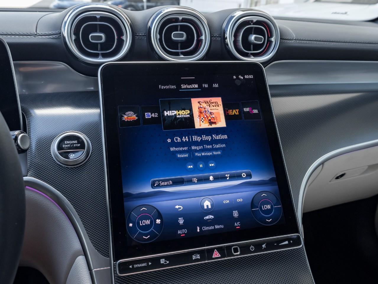 2025 Mercedes-Benz GLC 300 Base GLC 300 4dr All-Wheel Drive 4MATIC Photo