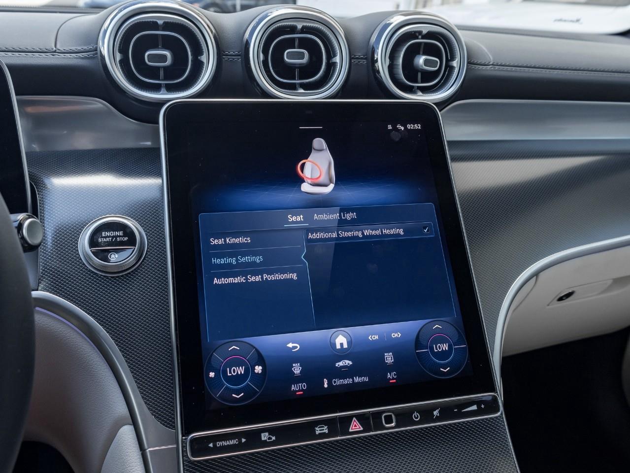 2025 Mercedes-Benz GLC 300 Base GLC 300 4dr All-Wheel Drive 4MATIC Photo