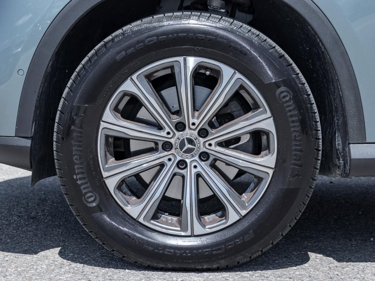 2025 Mercedes-Benz GLC 300 Base GLC 300 4dr All-Wheel Drive 4MATIC Photo3