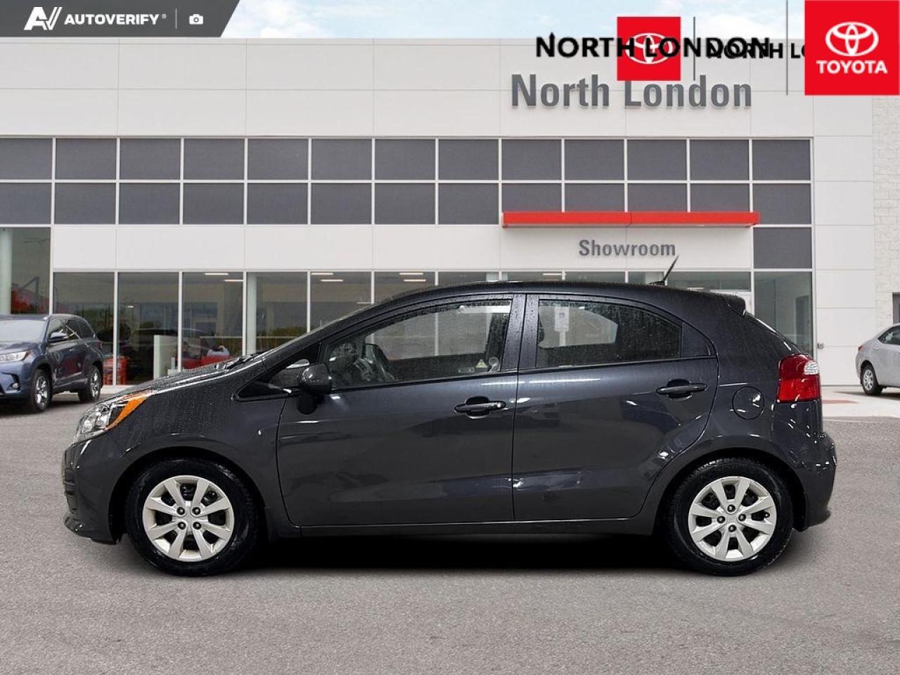 2017 Kia Rio5  Photo2