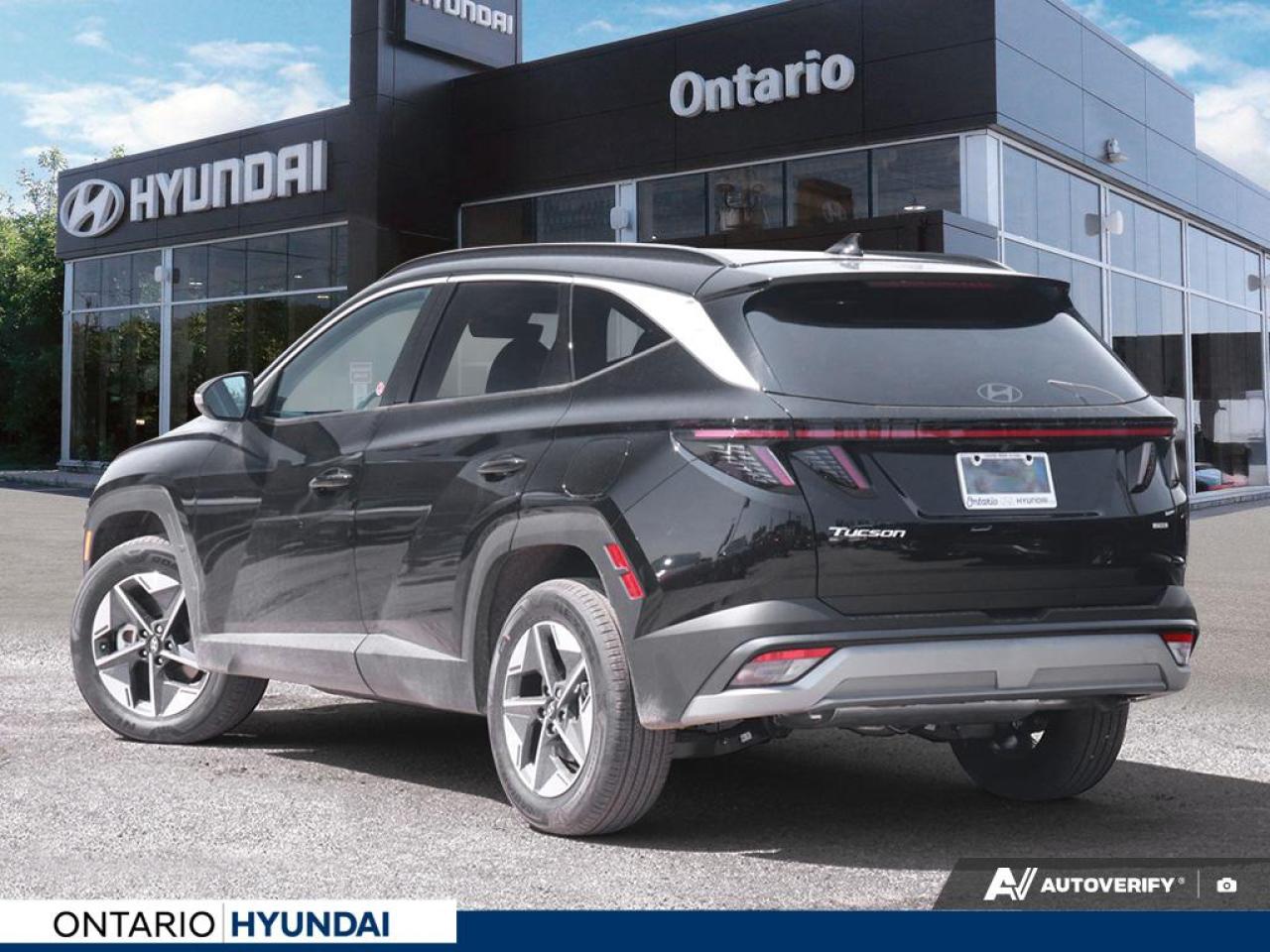 2025 Hyundai Tucson Preferred w/Trend Package 4dr All-Wheel Drive Photo3