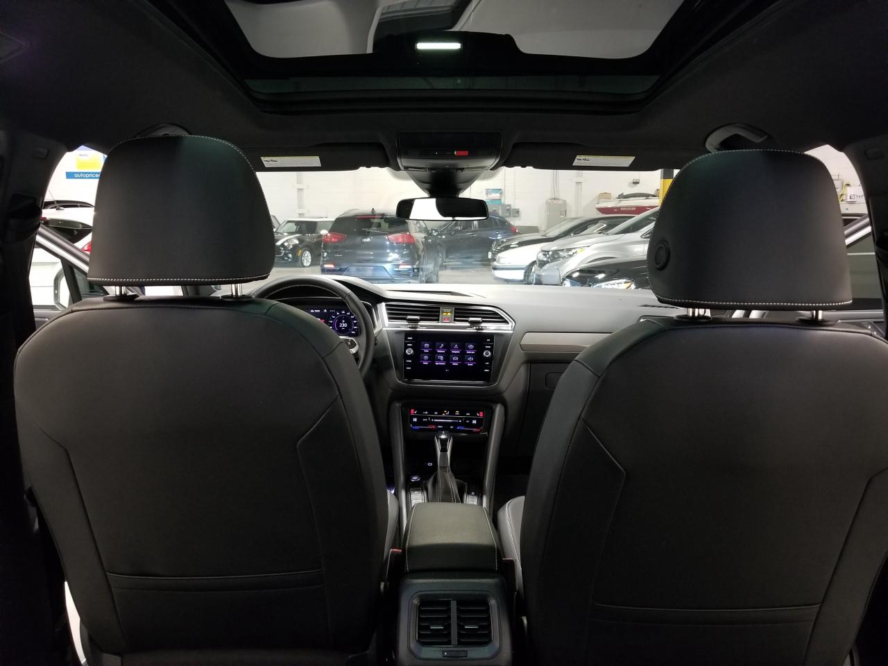 2023 Volkswagen Tiguan Comfortline R-Line Black 4dr All-Wheel Drive 4MOTION Photo