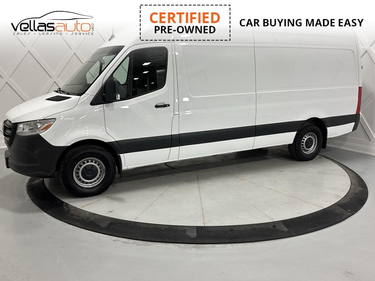2024 Mercedes-Benz Sprinter 2500 High Roof 4-Cyl Diesel Sprinter 2500 Crew Van 170 in. WB Rear-Wheel Drive Photo0