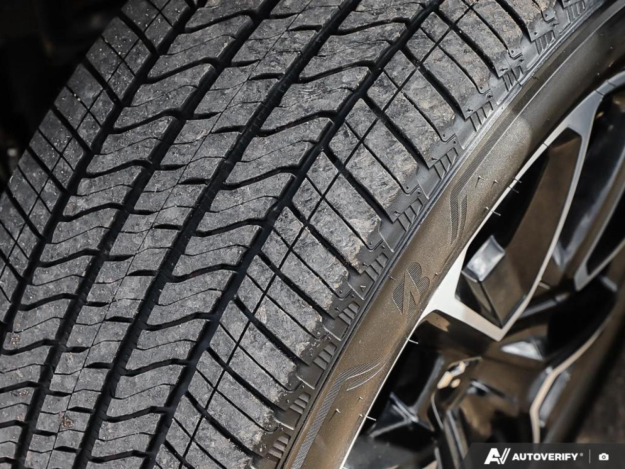 2024 Chevrolet Suburban 4WD 4dr RST Photo