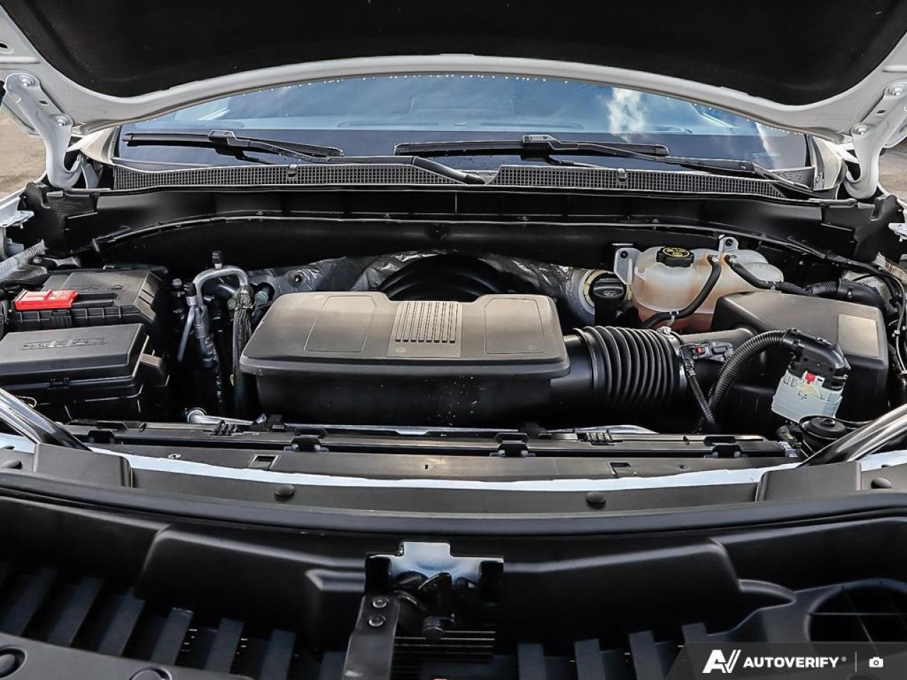 2024 Chevrolet Suburban 4WD 4dr RST Photo