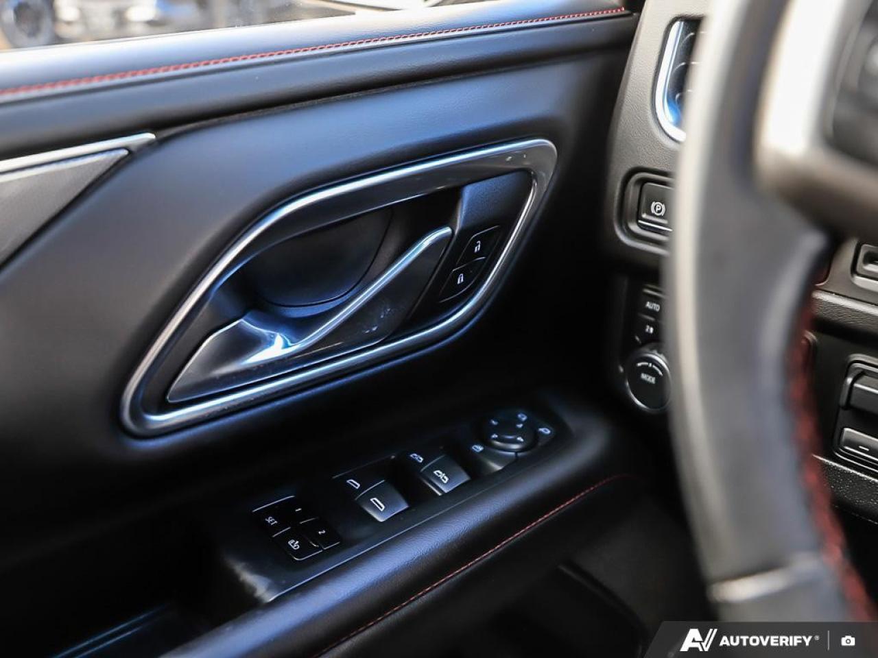 2024 Chevrolet Suburban 4WD 4dr RST Photo