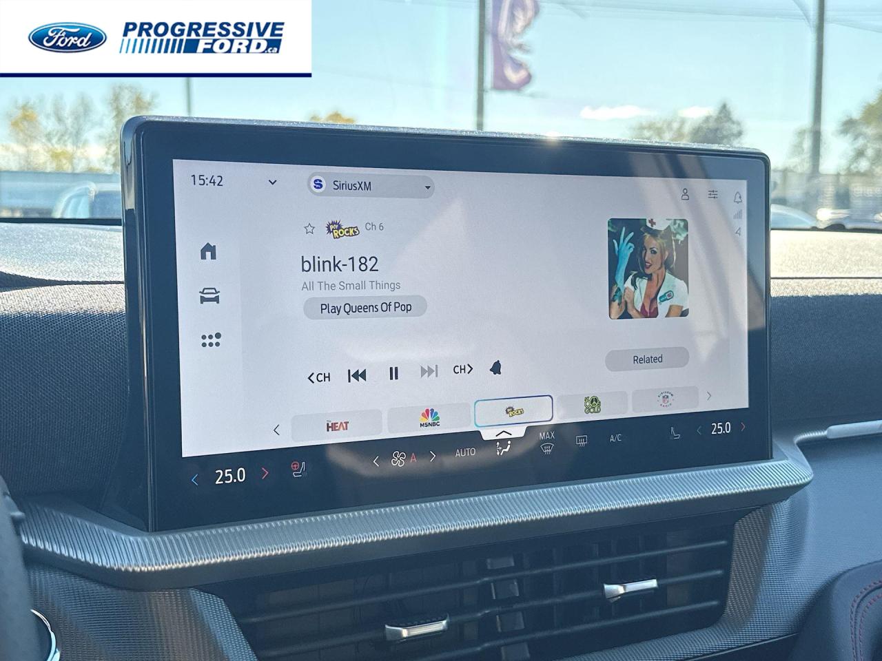 2026 Ford Explorer ST 4dr 4x4 Photo