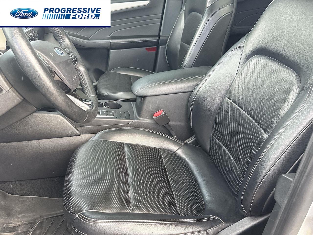 2021 Ford Escape SEL 4dr All-Wheel Drive Photo