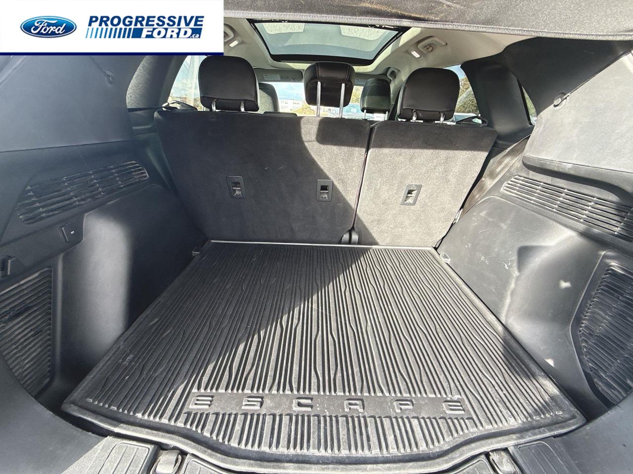 2021 Ford Escape SEL 4dr All-Wheel Drive Photo