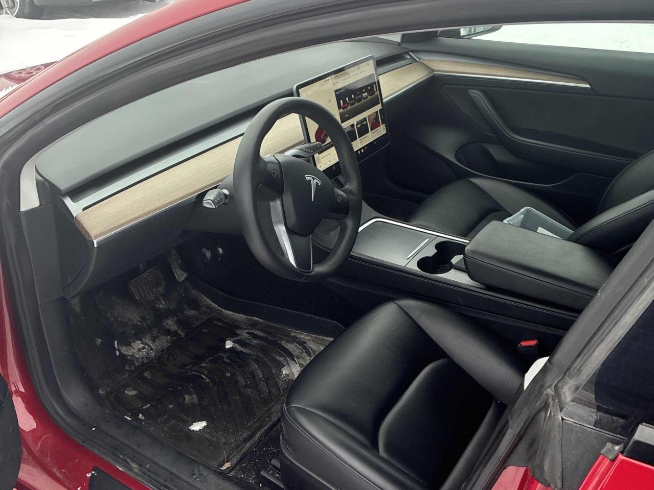 2023 Tesla Model 3 LFP I OVER 100 TESLAS I EVSUPERSTORE.CA Photo