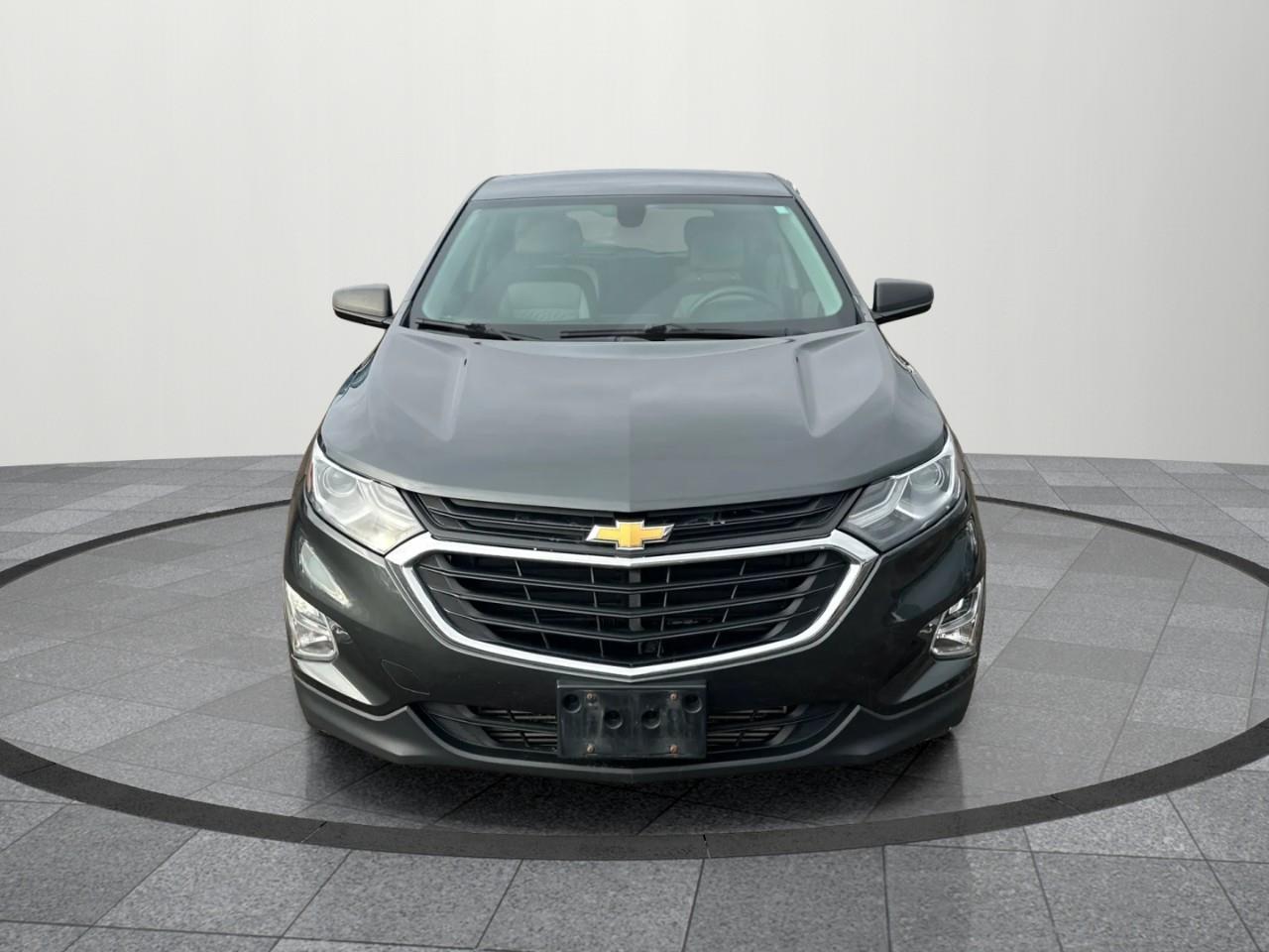 2018 Chevrolet Equinox LS Front-Wheel Drive Photo