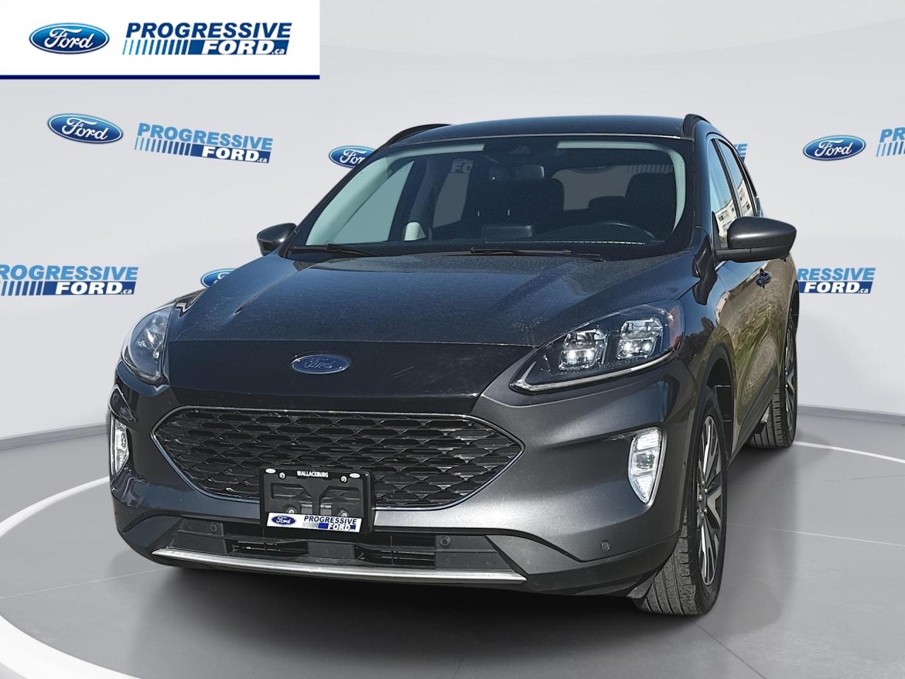 2021 Ford Escape Titanium 4dr All-Wheel Drive Photo0