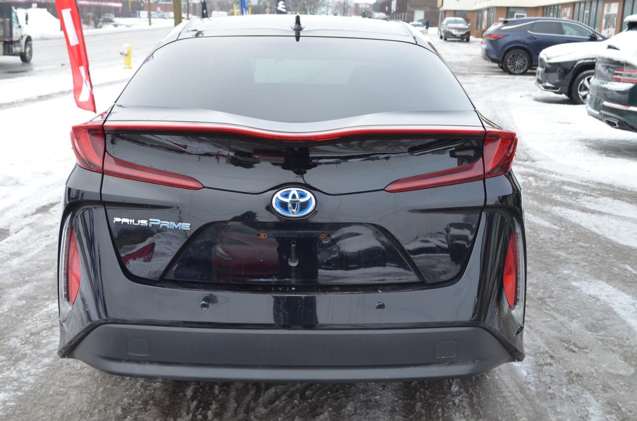 2020 Toyota Prius Prime XLE I LEATHER I JBL I NO ACCIDENTS Photo