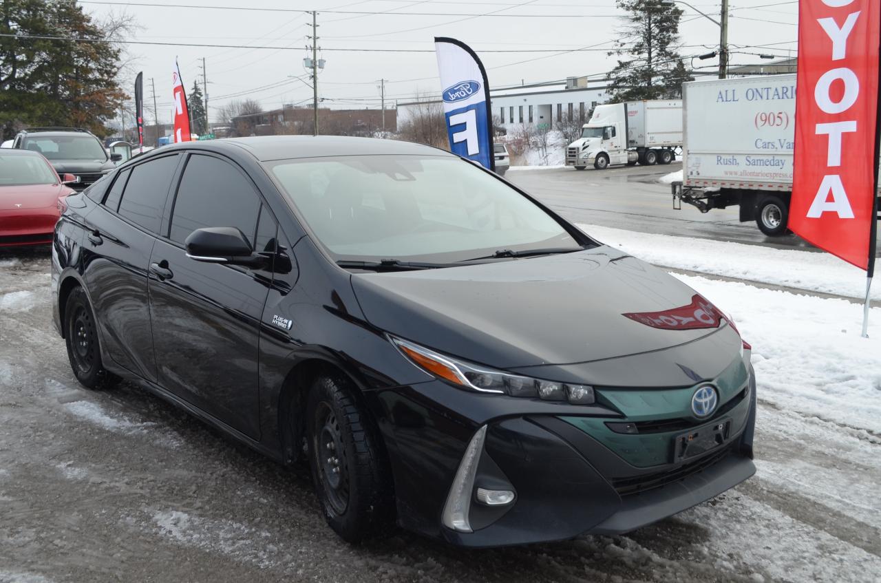 2020 Toyota Prius Prime XLE I LEATHER I JBL I NO ACCIDENTS Photo