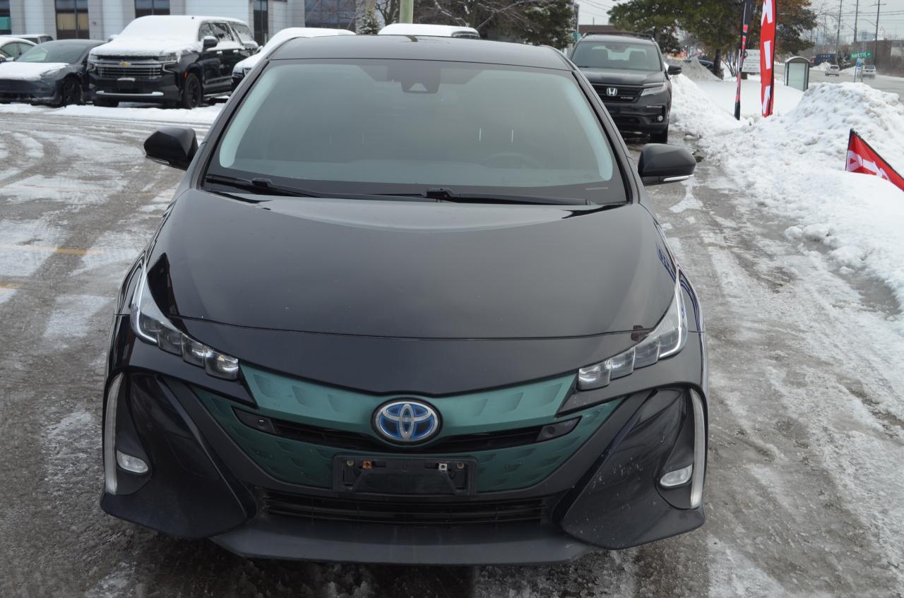 2020 Toyota Prius Prime XLE I LEATHER I JBL I NO ACCIDENTS Photo