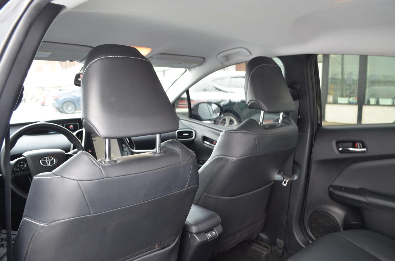 2020 Toyota Prius Prime XLE I LEATHER I JBL I NO ACCIDENTS Photo