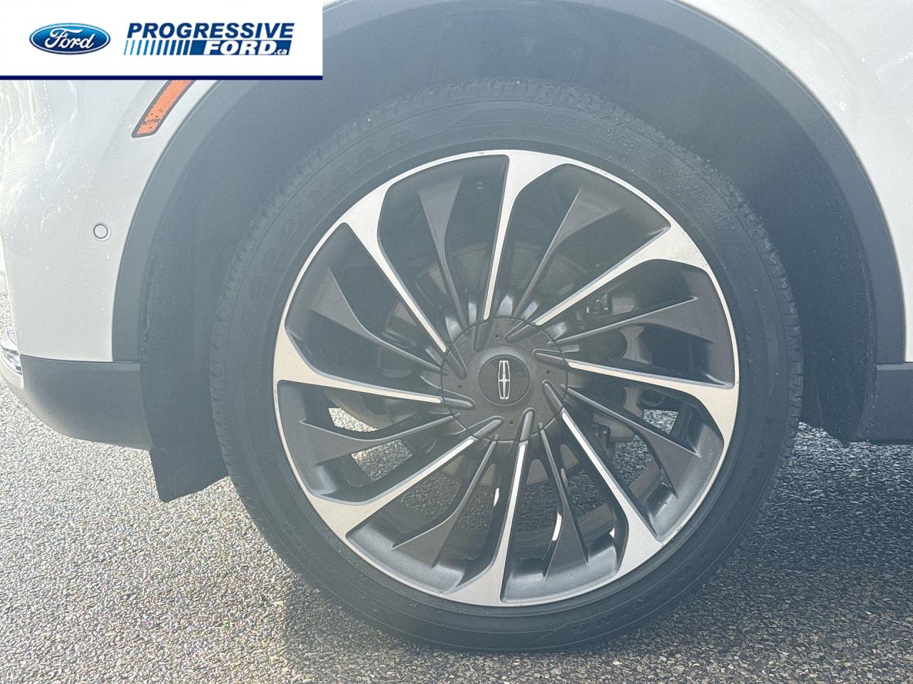 2023 Lincoln Aviator Reserve 4dr All-Wheel Drive Photo