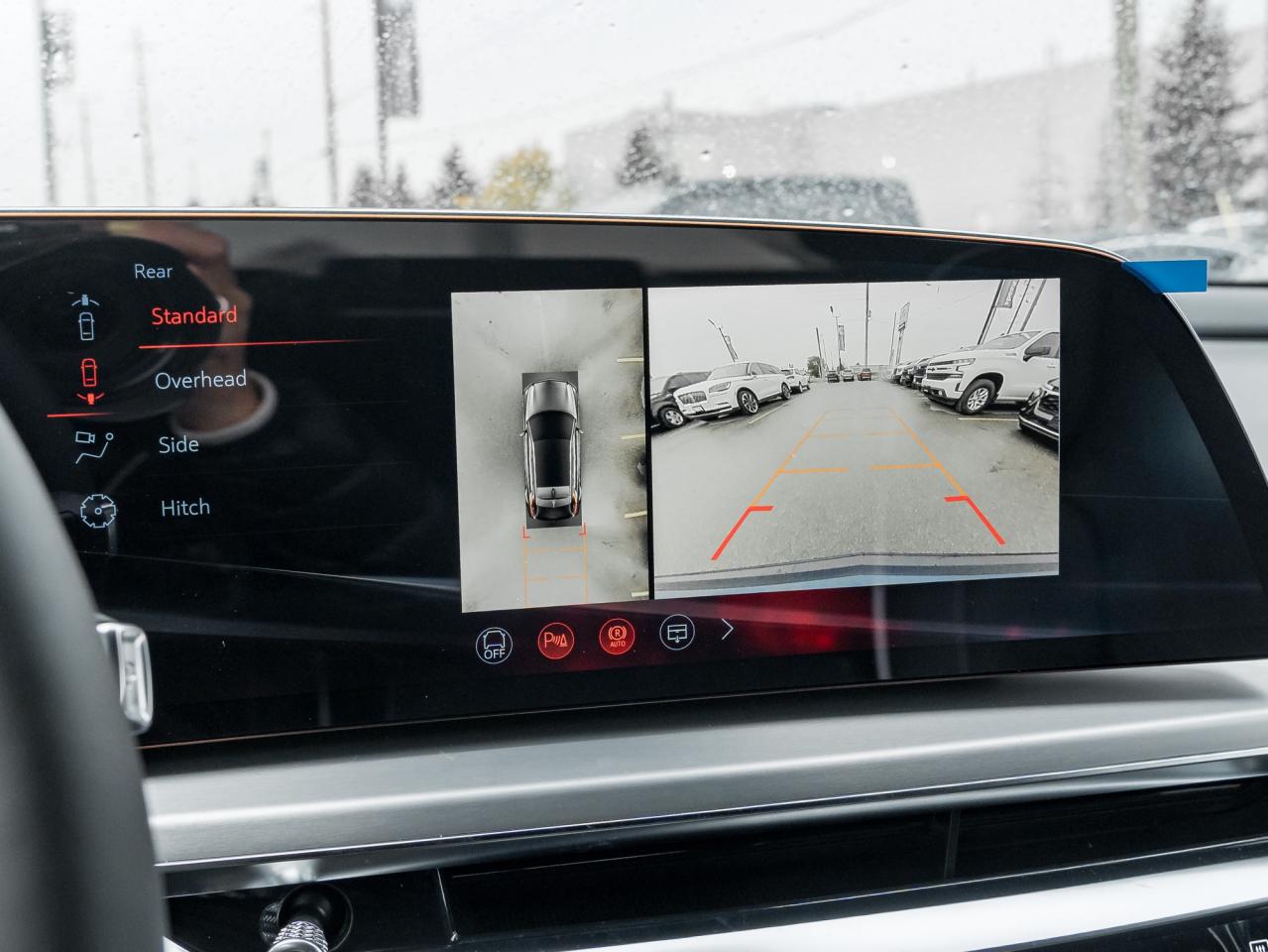 2026 Cadillac LYRIQ V Premium 4dr Photo