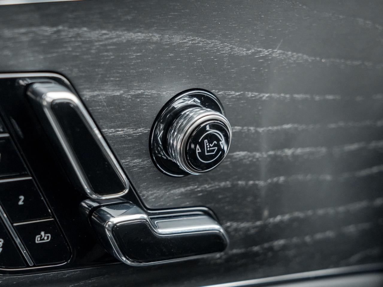 2026 Cadillac LYRIQ V Premium 4dr Photo