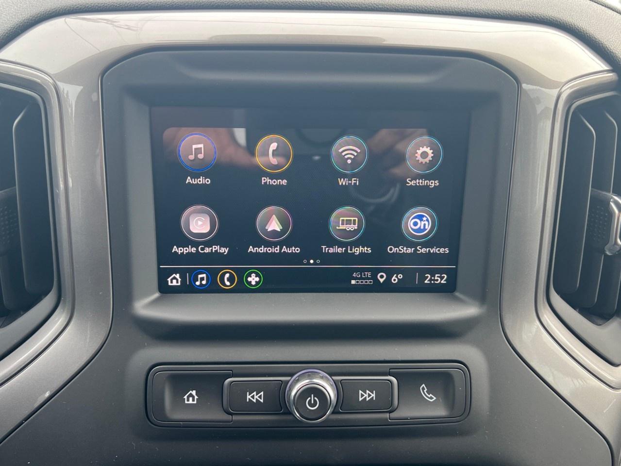 2026 Chevrolet SILVERADO 2500HD 4WD Crew Cab Standard Box Custom Photo